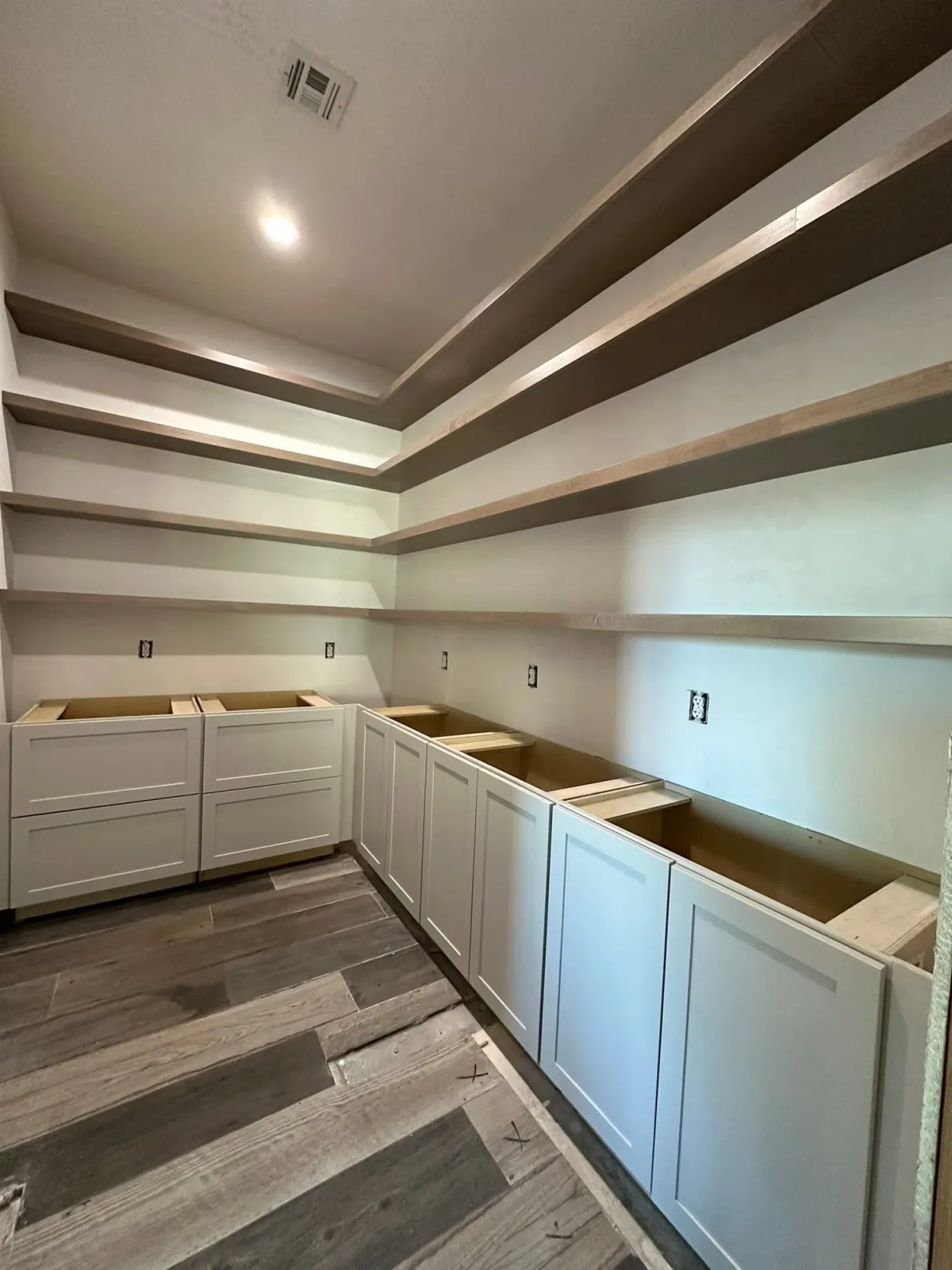 Custom kitchen cabinet build and remodel by Ramos Cabinetry and Construction in Tempe, AZ
