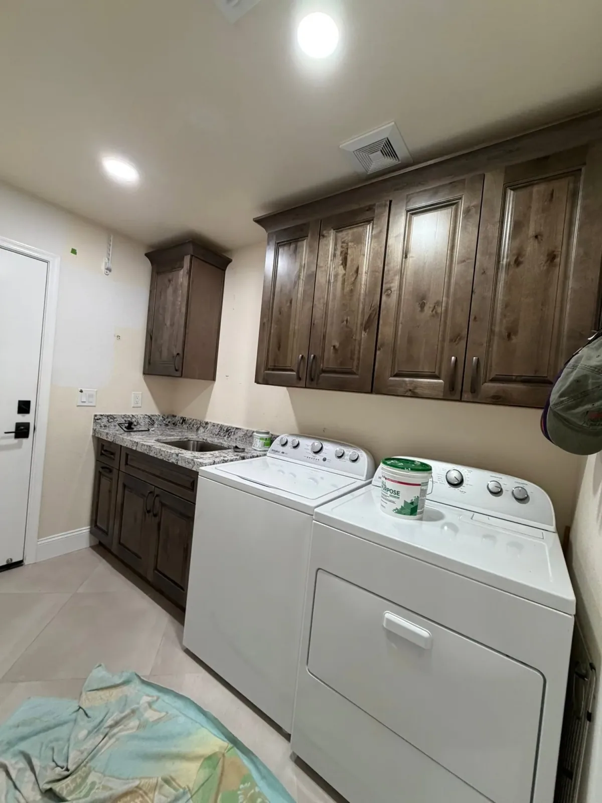 Laundry room cabinet remodel by Ramos Cabinetry and Construction in Scottsdale, AZ