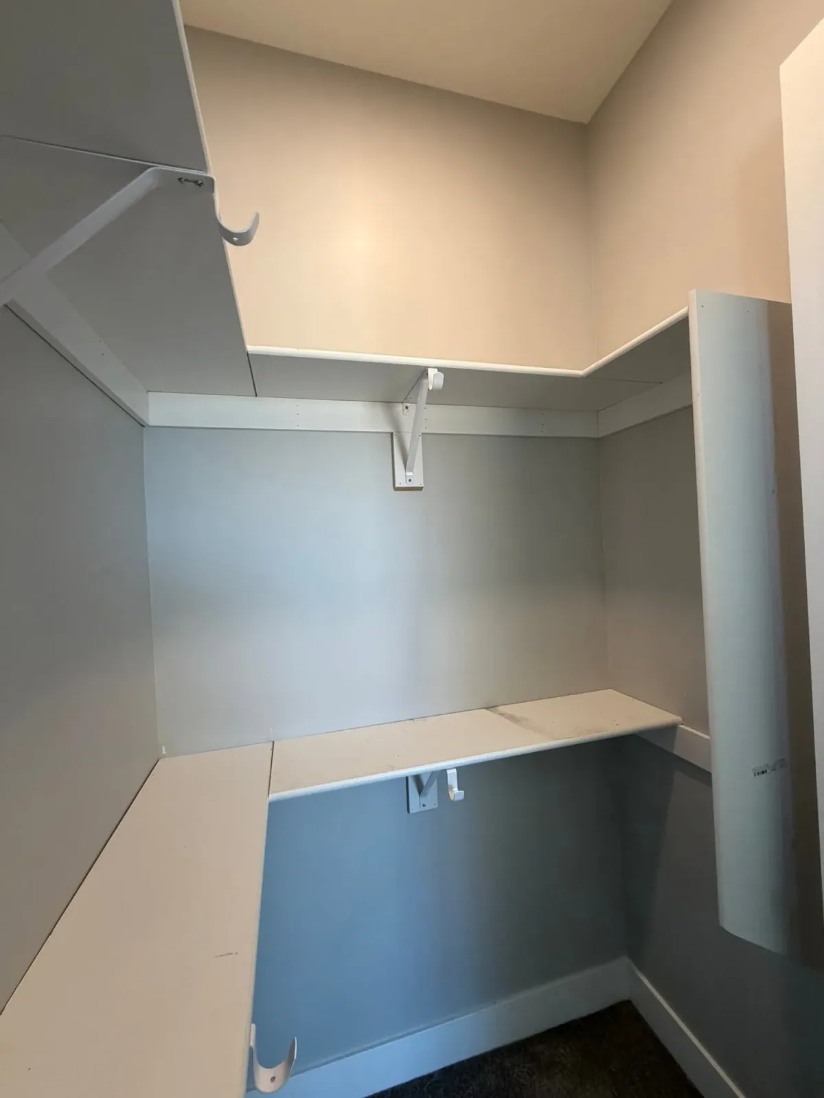 Mudroom bench and storage cabinetry by Ramos Cabinetry and Construction in Mesa, AZ